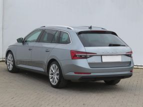 Skoda Superb - 2021