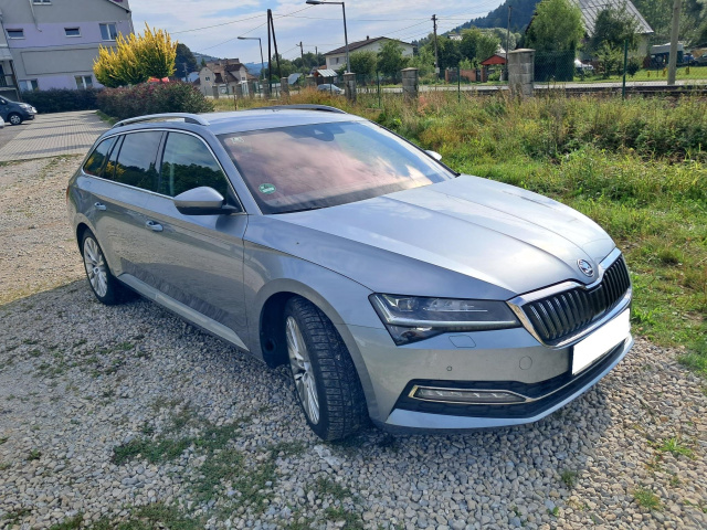 Škoda Superb 2021