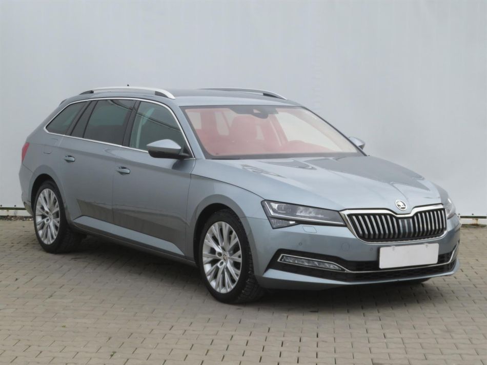 Skoda Superb - 2021