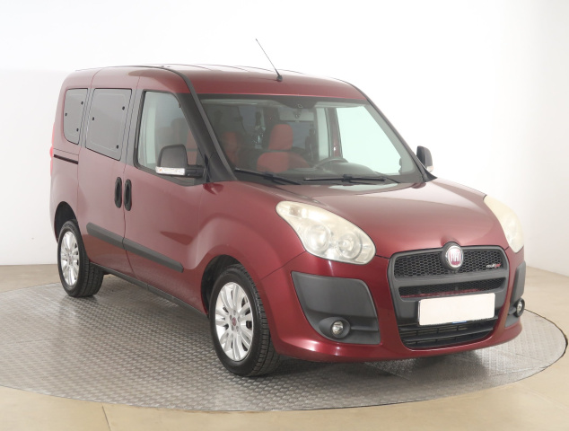 Fiat Doblo 2011