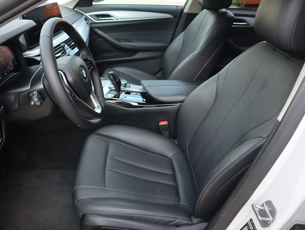 BMW 5