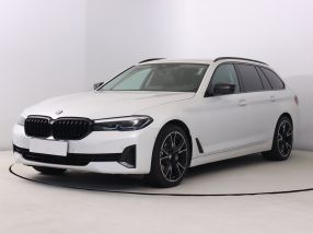 BMW 5 - 2022
