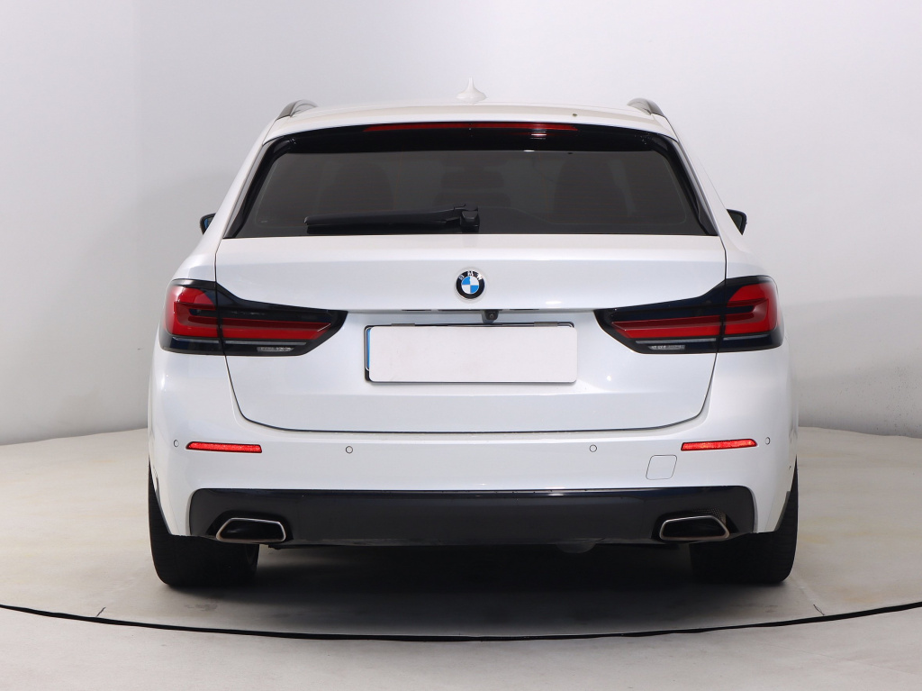 BMW 5