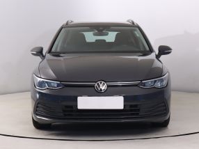 Volkswagen Golf - 2021