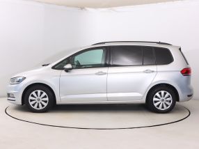 Volkswagen Touran - 2021