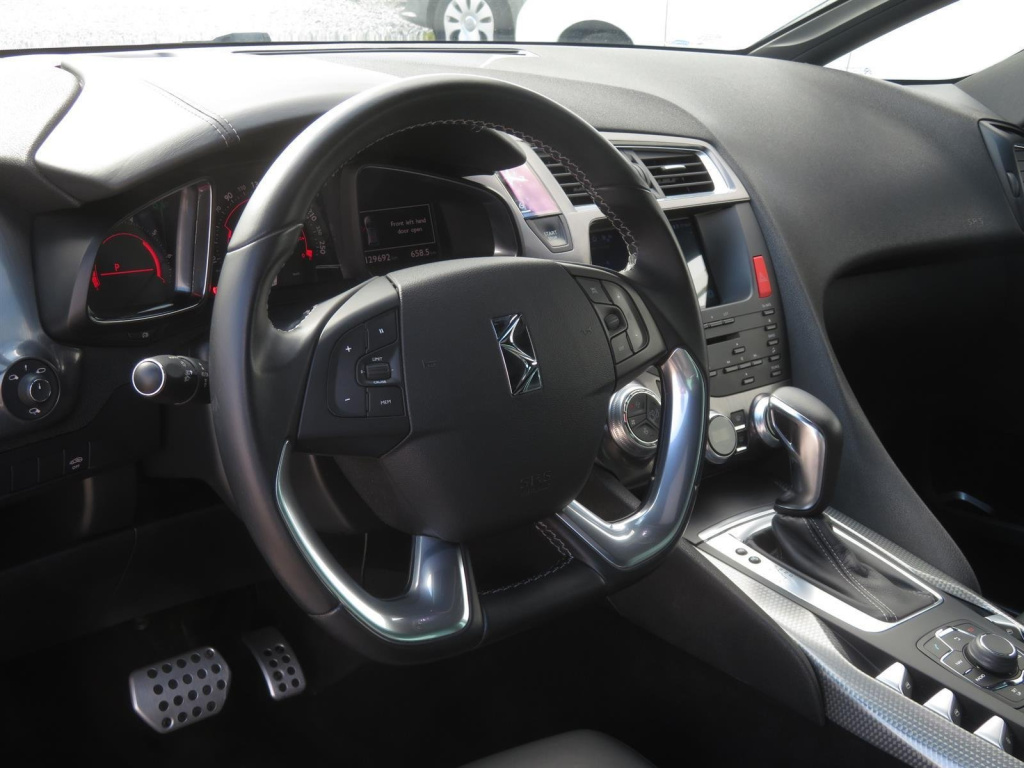 Citroen DS5