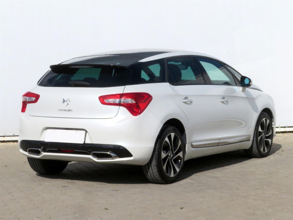 Citroen DS5