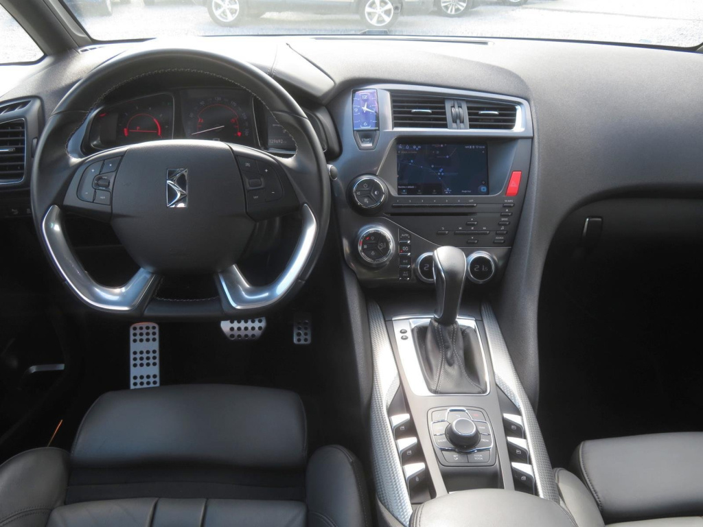 Citroen DS5