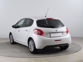 Peugeot 208 - 2017