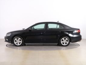 Volkswagen Jetta - 2016