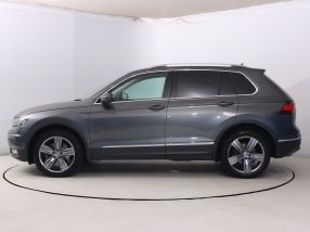 Volkswagen Tiguan - 2019