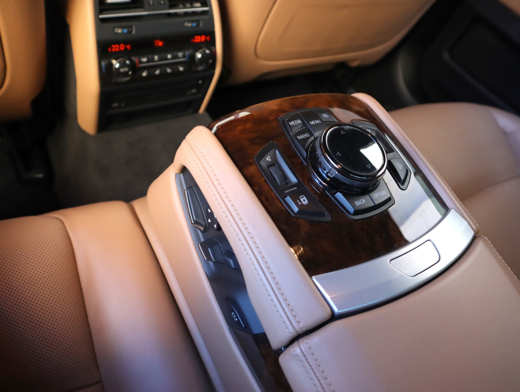 BMW 7