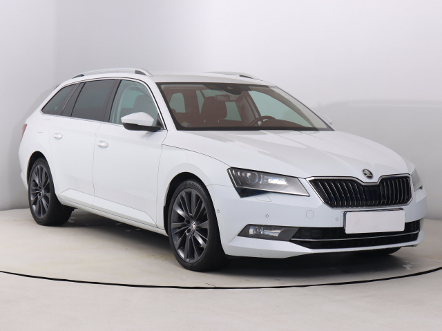 Škoda Superb 2019