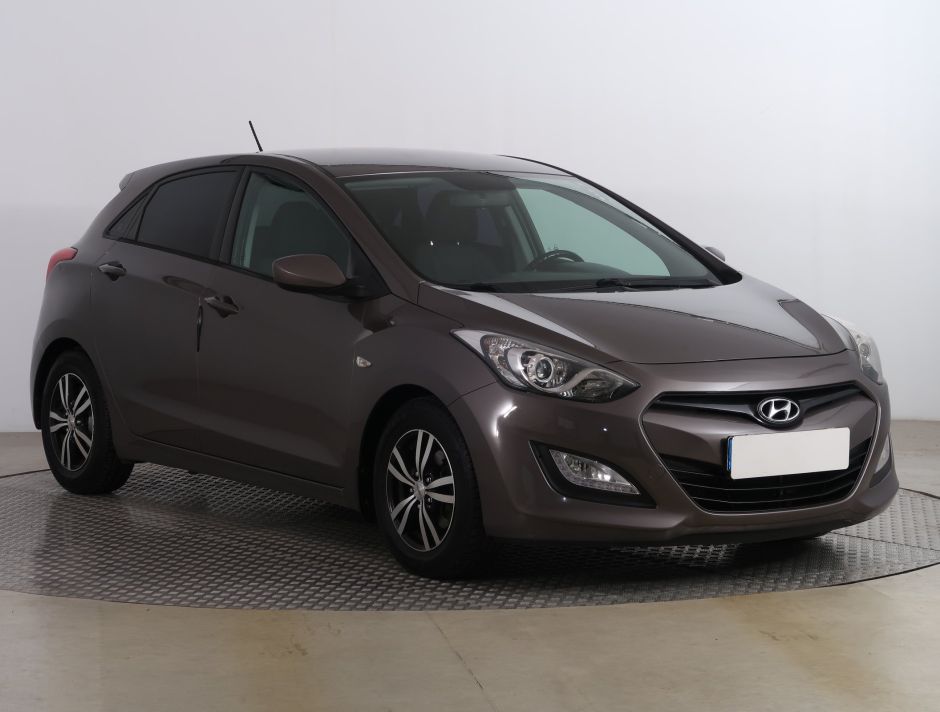 Hyundai i30 - 2012