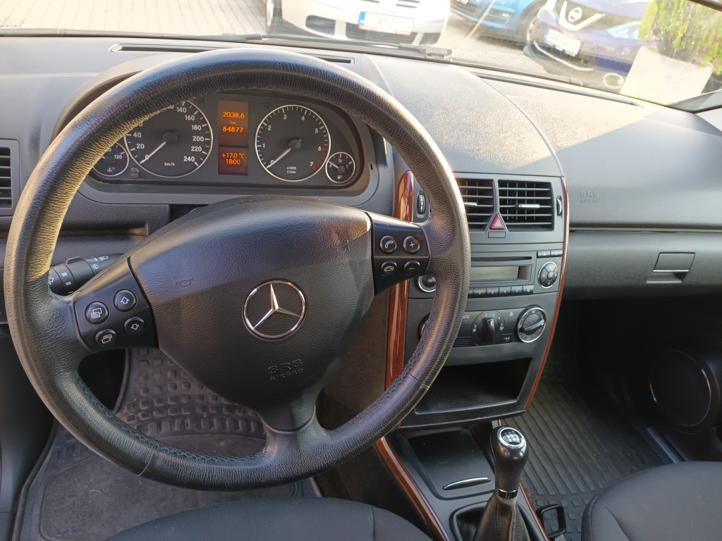Mercedes-Benz A
