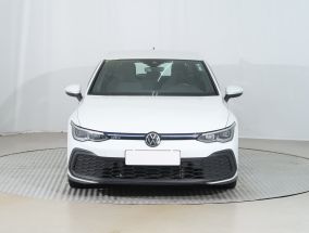 Volkswagen Golf - 2021