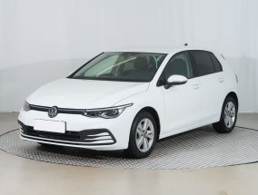 Volkswagen Golf - 2024