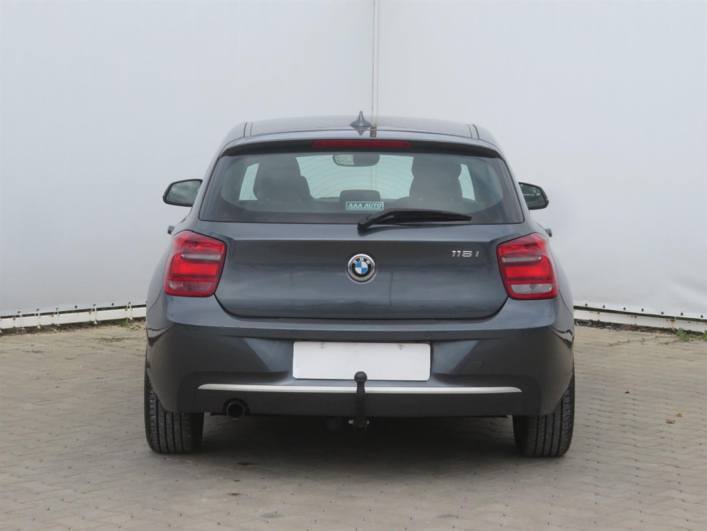 BMW 1