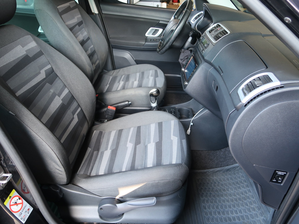 Škoda Roomster