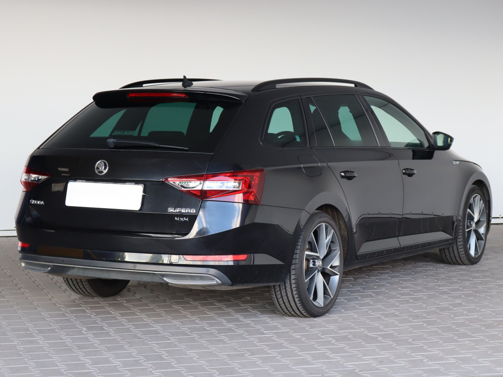 Škoda Superb