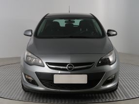 Opel Astra - 2013