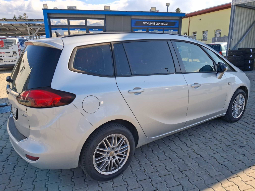 Opel Zafira Tourer