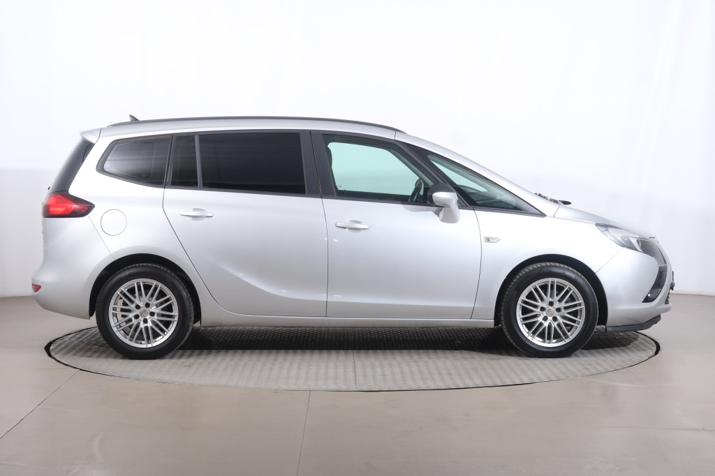 Opel Zafira Tourer
