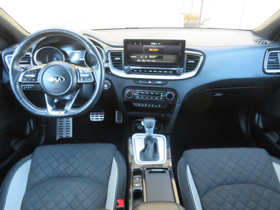 Kia Ceed 1.6 CRDi MHEV