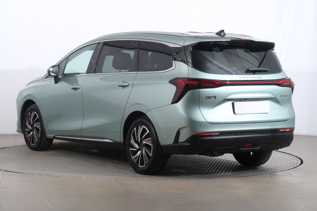 Dongfeng U-Tour