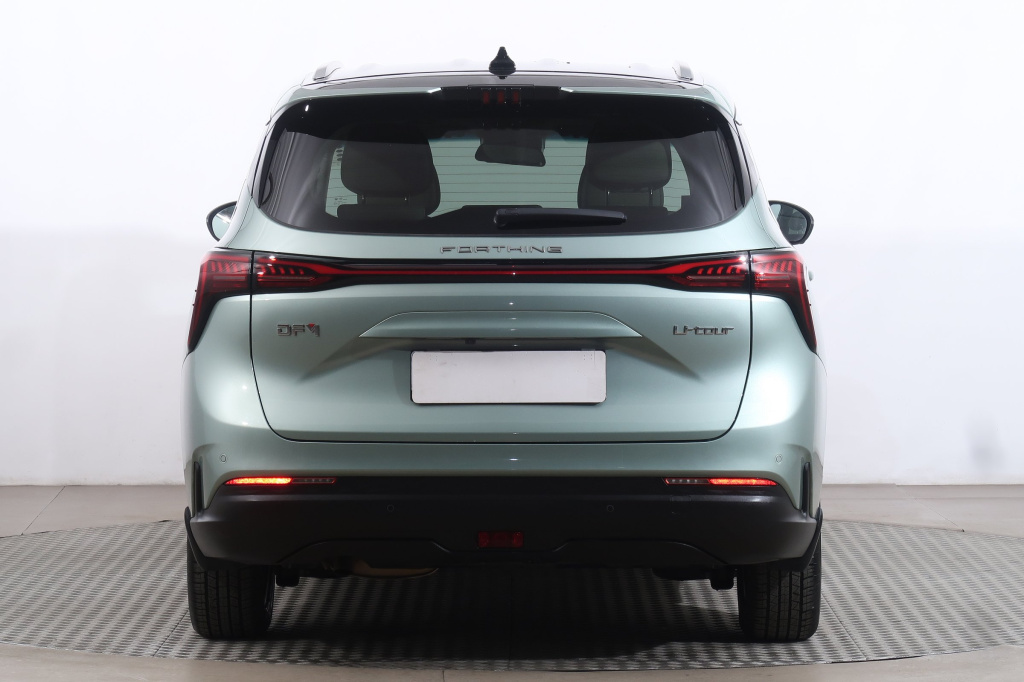 Dongfeng U-Tour