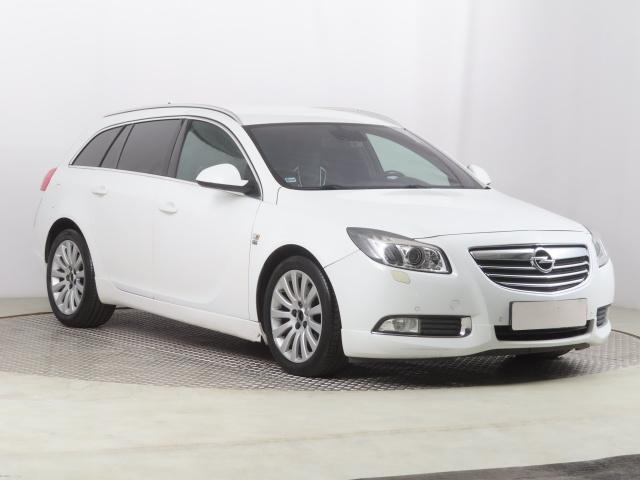 Opel Insignia 2010