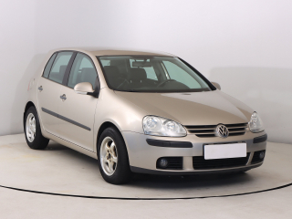Volkswagen Golf, 2004