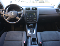 Volkswagen Golf 2004
