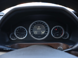 Mercedes-Benz E 2010