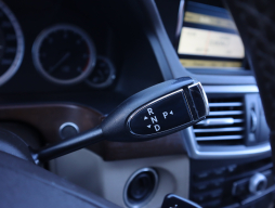 Mercedes-Benz E 2010