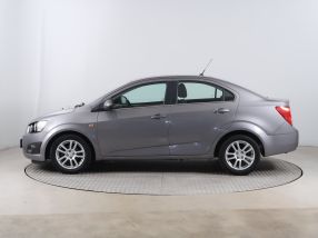 Chevrolet Aveo - 2011