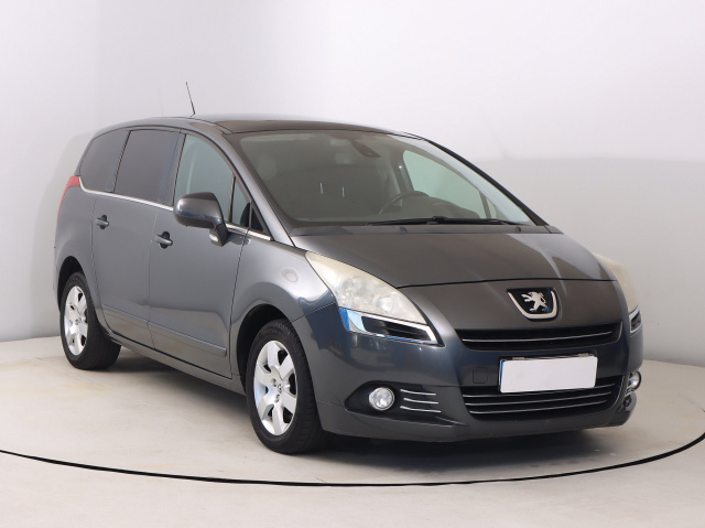 Peugeot 5008 2012