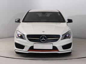 Mercedes-Benz CLA - 2015
