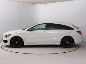 Mercedes-Benz CLA - 2015