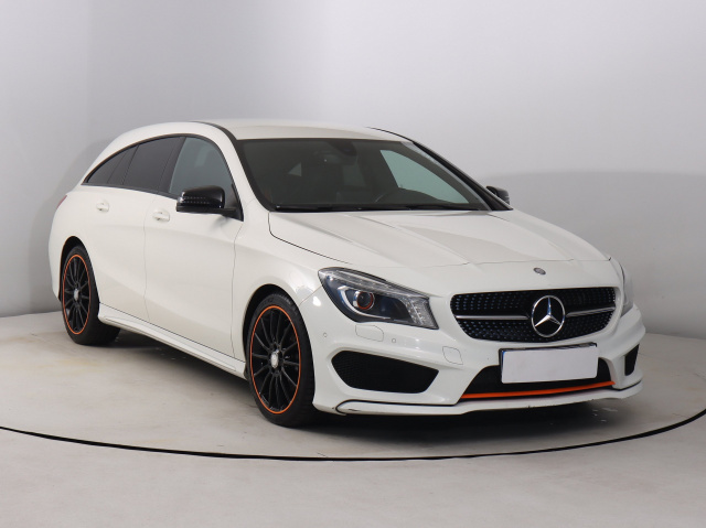 Mercedes-Benz CLA 2015