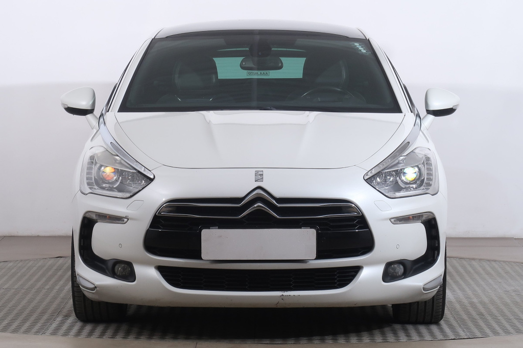 Citroen DS5