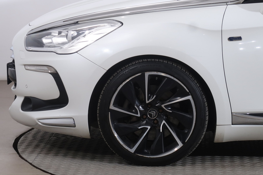 Citroen DS5