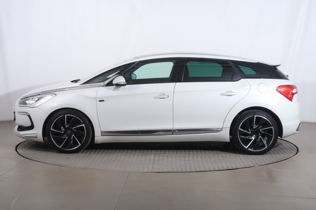 Citroen DS5