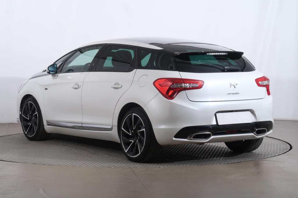 Citroen DS5