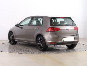 Volkswagen Golf - 2016