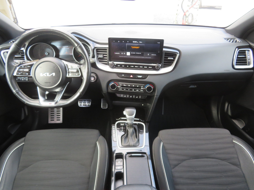 Kia ProCeed