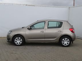 Dacia Sandero - 2013