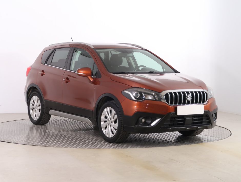 Suzuki SX4 S-Cross - 2016