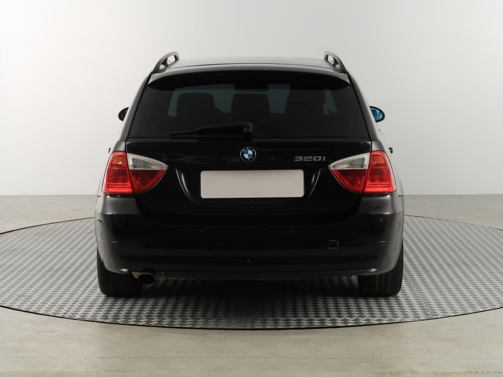 BMW 3