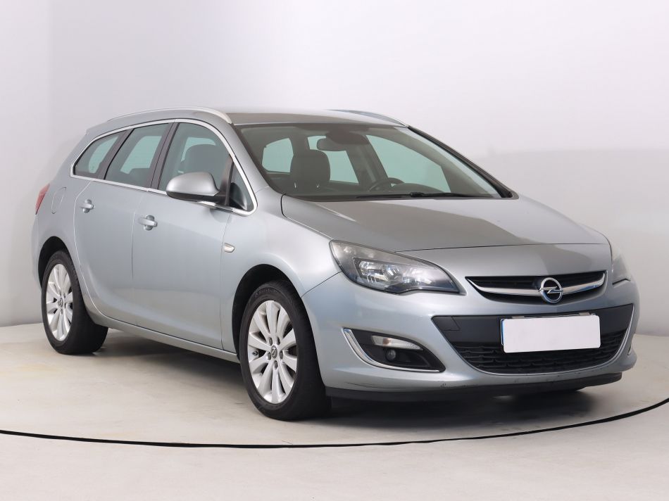 Opel Astra - 2014